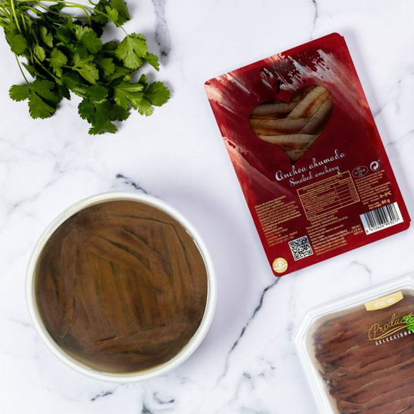 mg-outsourcing-anchoas-ahumadas-salazon-1